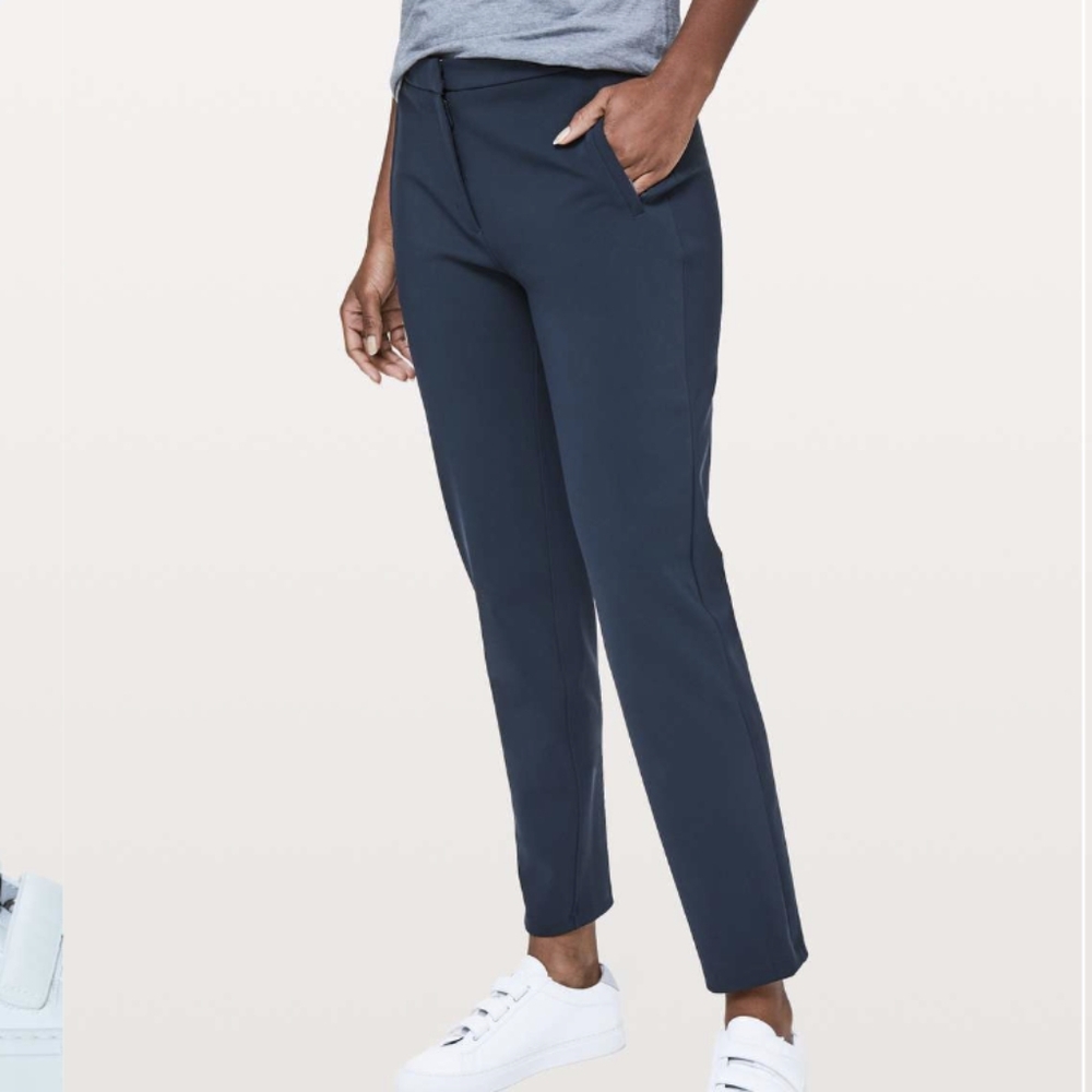 Lululemon On The Move Pant *28" True Navy